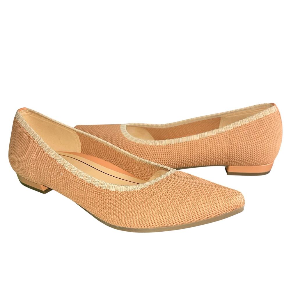 Vionic Flats Dahlia Point Toe